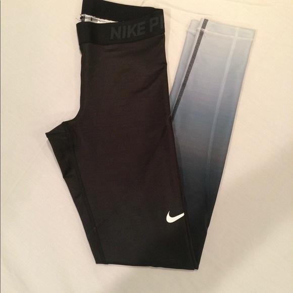 Nike Pants - NWOT Nike Pro Full Length Spandex Workout Leggings